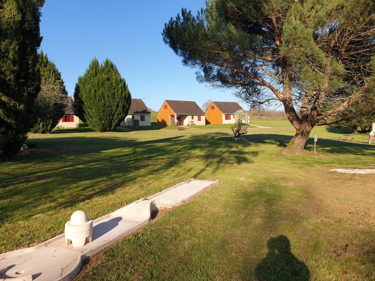 Domaine De Vaulatour. Villa Payzac  Екстериор снимка